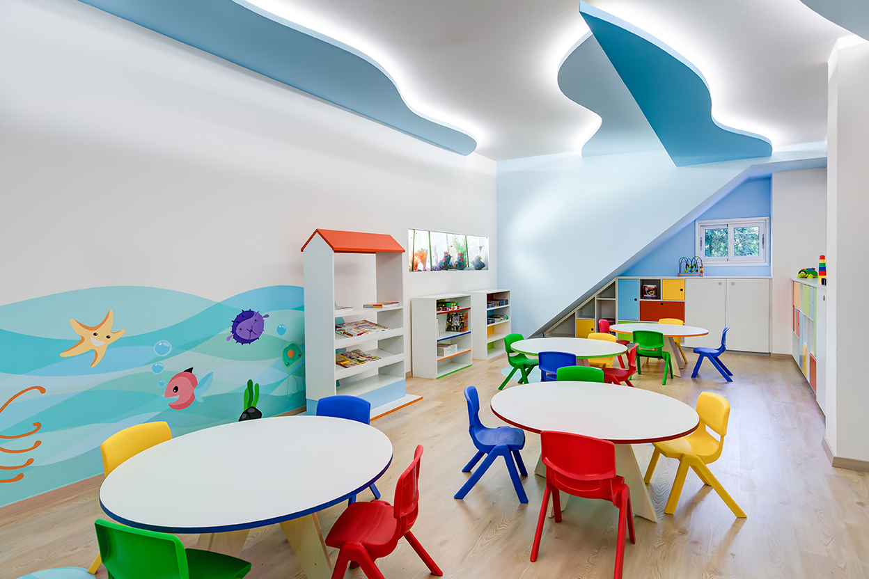 Kindergarten and Tuition Center Sygxroni Mathisi, Educational interior design by Kivo Design House (12)