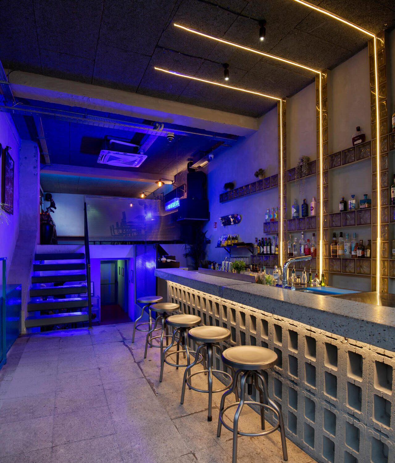 Blurry Lights, Hospitality interior design by Kivo Design House (11)