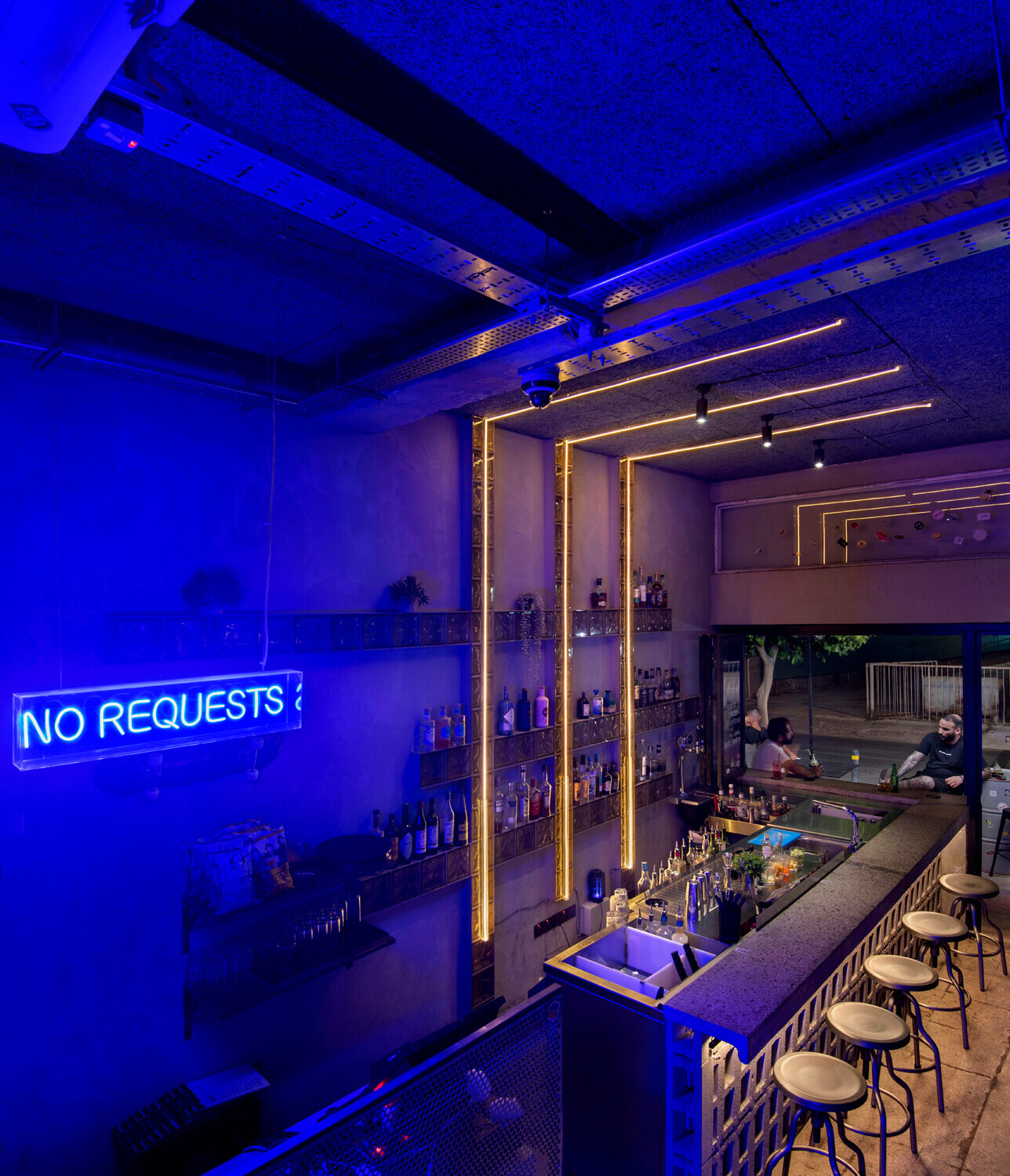 Blurry Lights, Hospitality interior design by Kivo Design House (4)