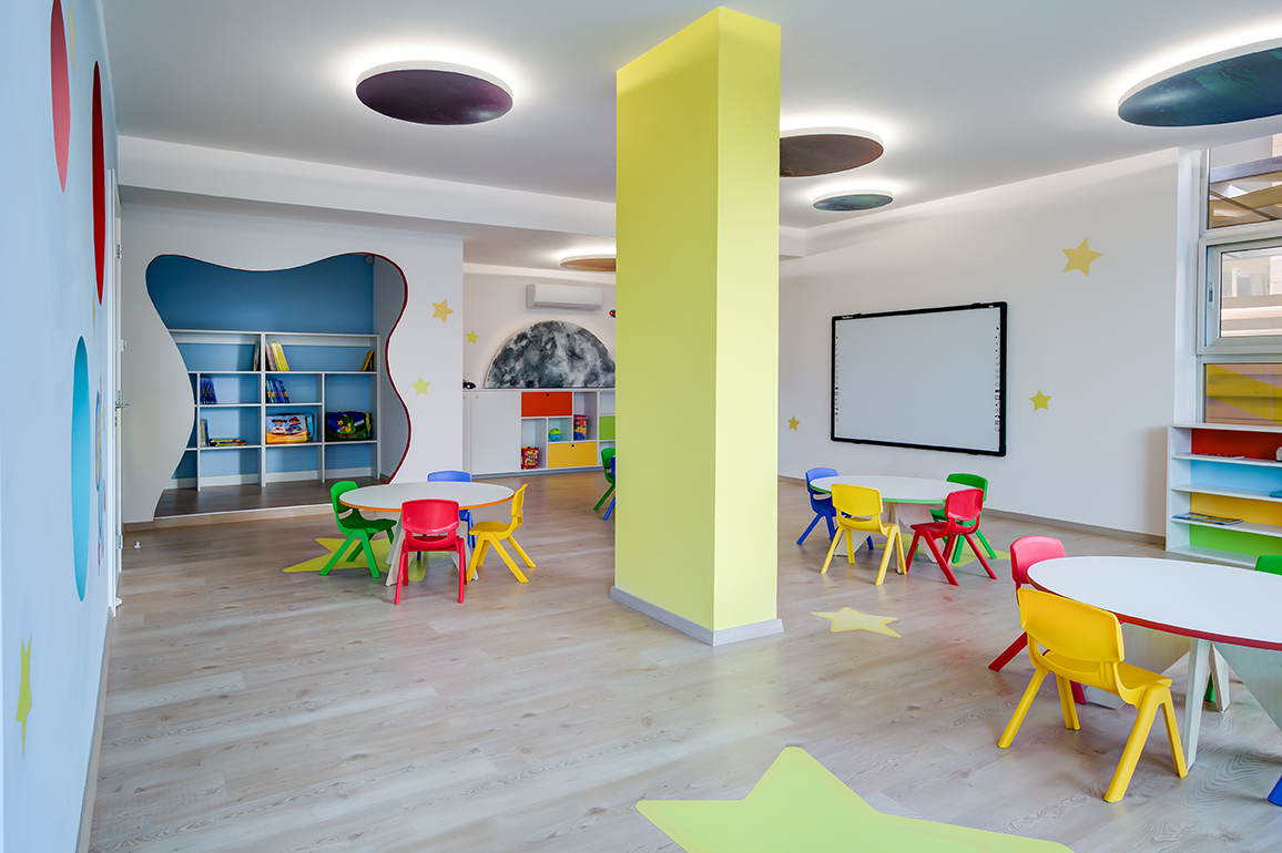 Kindergarten and Tuition Center Sygxroni Mathisi, Educational interior design by Kivo Design House (7)