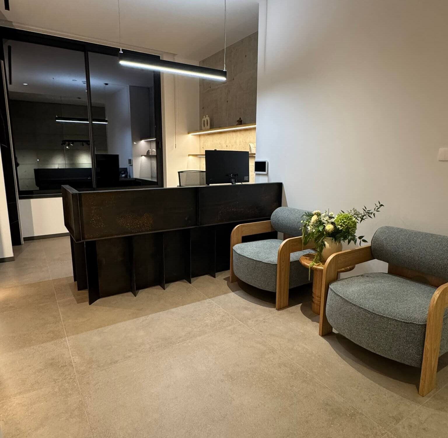 Hadjiloukas Construction Offices, Commercial interior design by Kivo Design House (12)