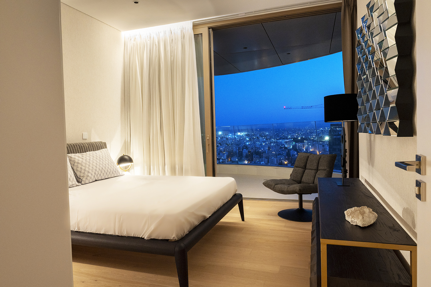 Luxury Apartment at 360 Nicosia, Residential interior design by Kivo Design House (15)